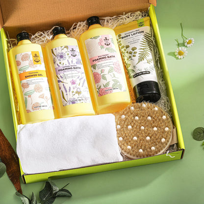 Luxury Spa Gift Basket for Women - Lavender Rose Chamomile Eucalyptus Bath Set