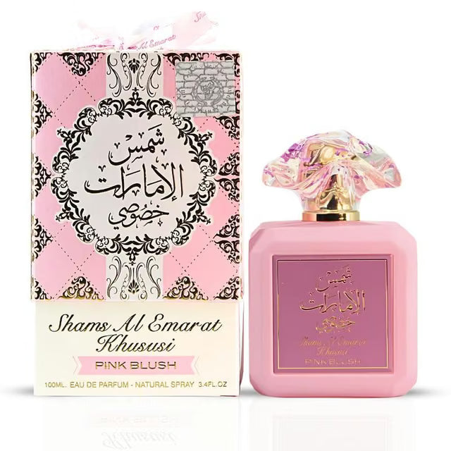 Pink Blush eau de parfum bottle beside its presentation box
